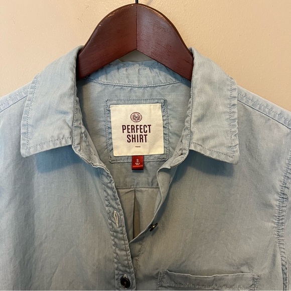SO Perfect shirt lightweight denim like shirt button front pocket  button cuff - Picture 7 of 9